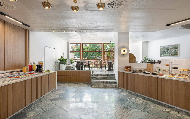 Civitel Akali Hotel