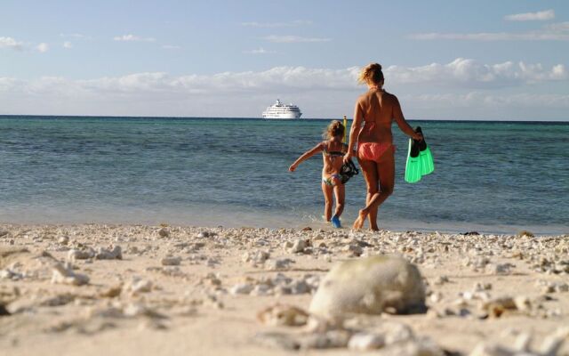 Captain Cook Cruises, Fiji's Cruise line