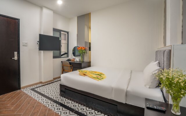 Happy Room ApartHotel