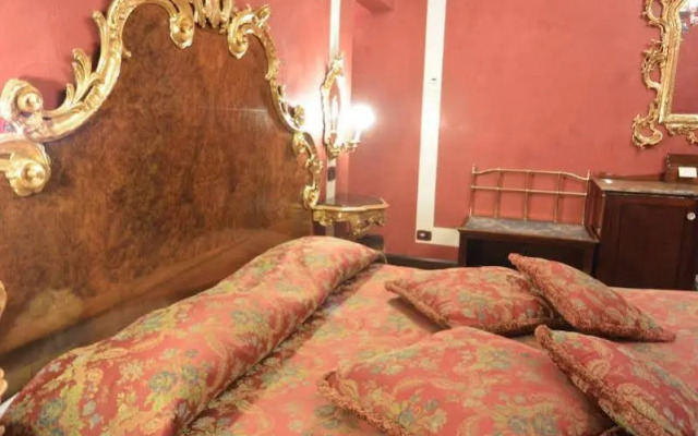 Boutique Apartment San Moise