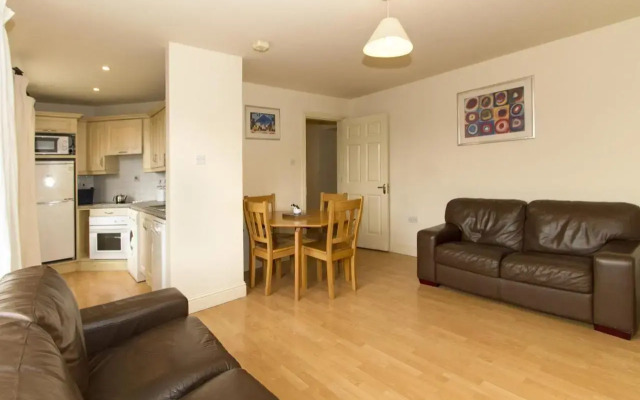 The Helm Apartments B&B