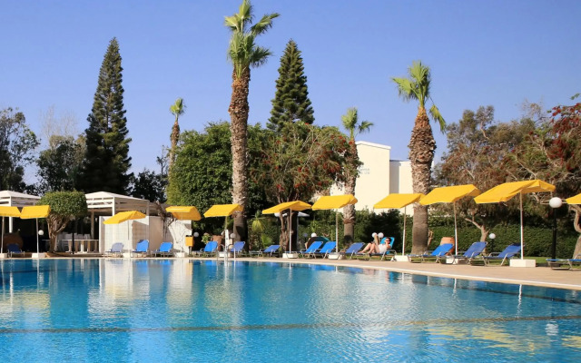 Papouis Protaras Hotel