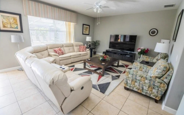 Hendrik's West Haven Vacation Home