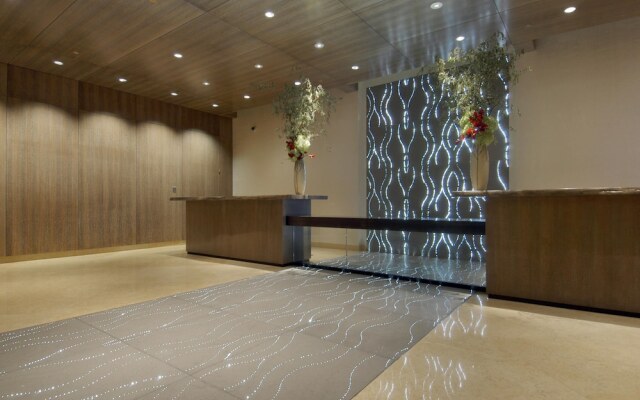 Fairmont Chicago at Millennium Park Gold Experience