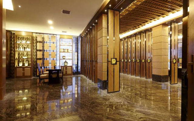 Jinyue Tangchi Hotel Xiangxie Qintai