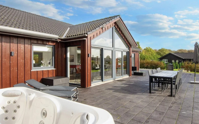 5 Star Holiday Home in Haderslev