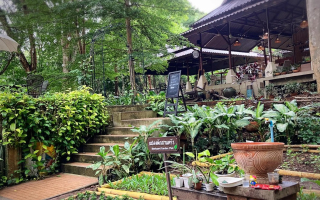 Wanathara Resort