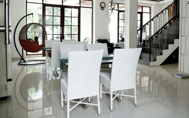 Oyo 690 The 1061 Hom Syariah
