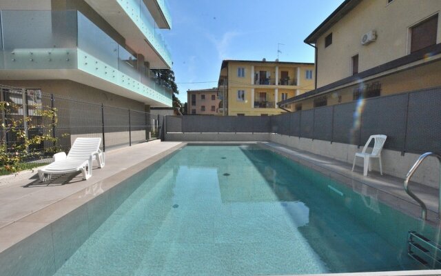 Apartment Terre Scaligere With Pool