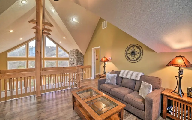 Family-friendly Massanutten Home w/ Slope Views!