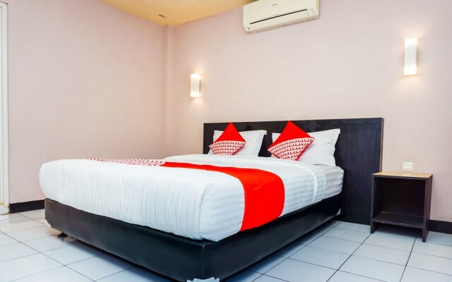 OYO 382 Pagaruyung Hotel Batusangkar