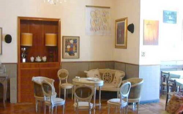 Hotel Albergo Primo Sole