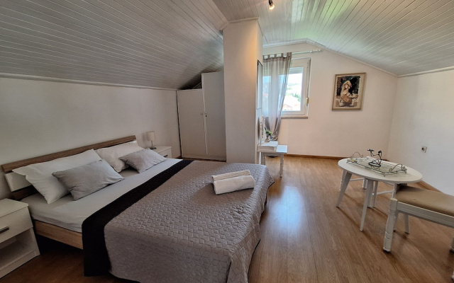 Apartments Marmar