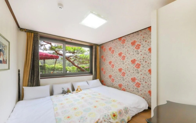 Yangpyeong Weekly Kids Pool Villa