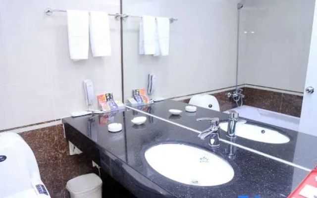 Dalian Victoria International Hotel