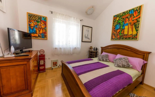Apartments by the sea Arbanija, Ciovo - 14825