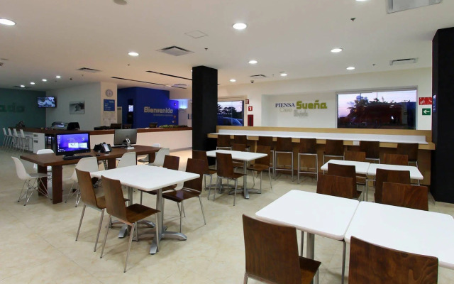One Cancun Centro