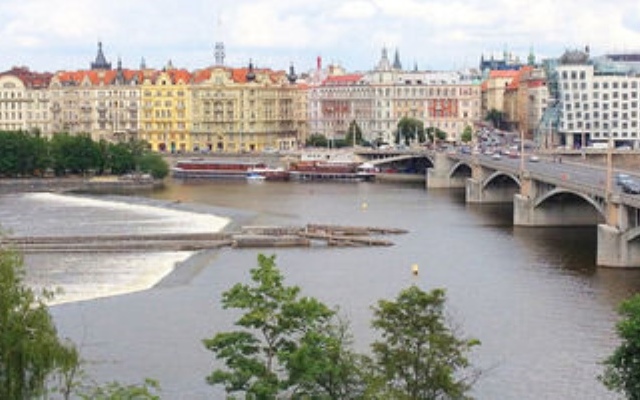 Riverview Apartments Prague