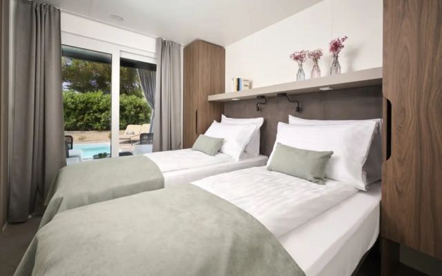 Aminess Style Glamping Villas & Holiday Homes Atea