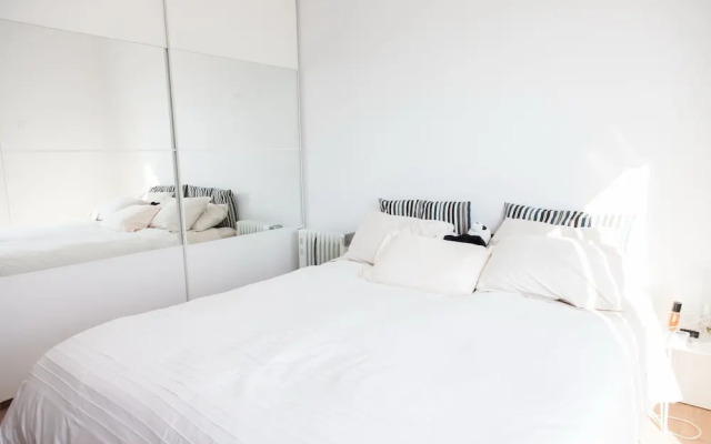 Cozy apt in Central Athens with view