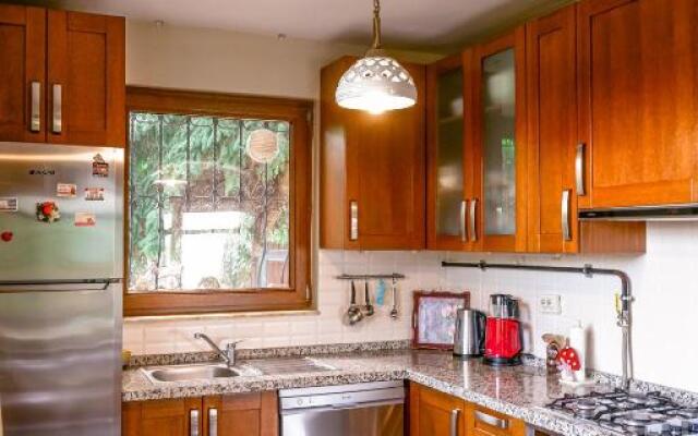 Havuzlu Mustakil Lüx Villa Doğa SAPANCA 150 MT2