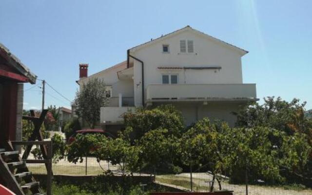 Apartmani Predrag & Ana