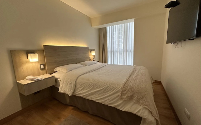 Miraflores 1 or 2 Bedroom Executive Apartment.
