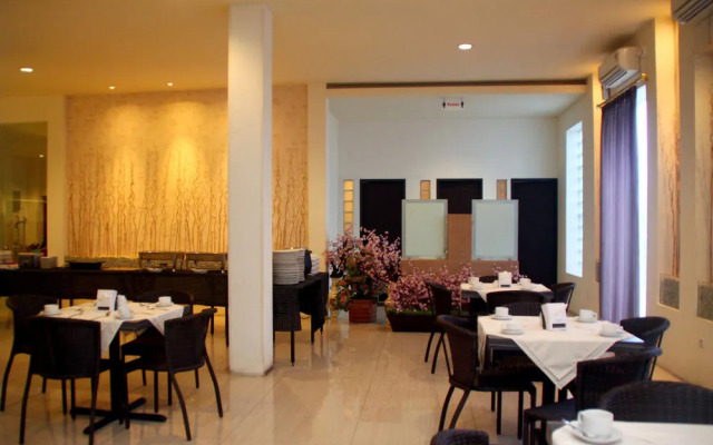 Zen Rooms Raya Juanda