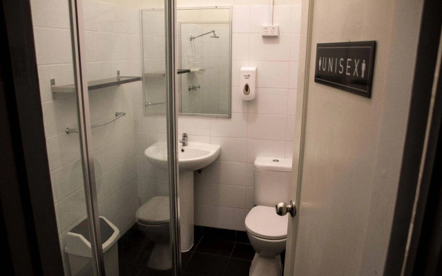 The Shiralee - Hostel