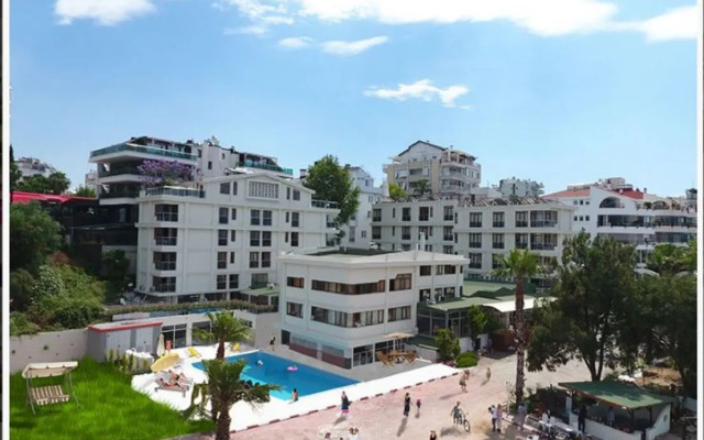 Orange Park Hotel (Ex. Delfin)
