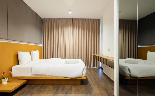 Spacious Elegant 3br Veranda Residence @ Puri Apartment