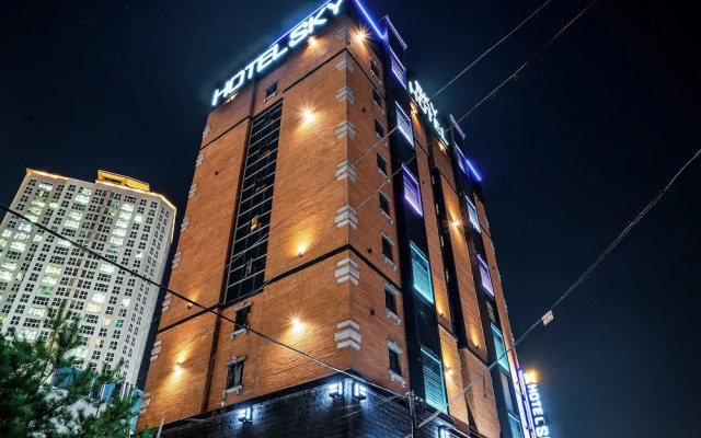 SKYHOTEL