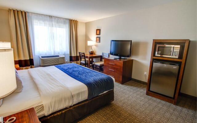 Comfort Inn & Suites Murrieta Temecula Wine Country