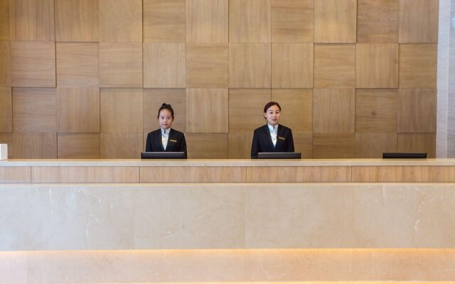 JI Hotel (Shanghai Jiangqiao National Exhibition Center Jiayi Road Subway Station)