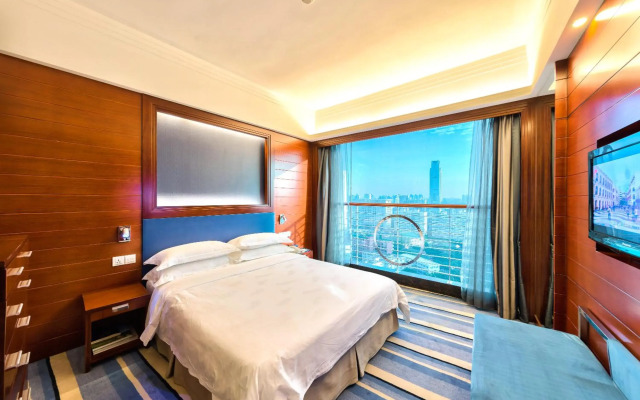 Ocean Hotel