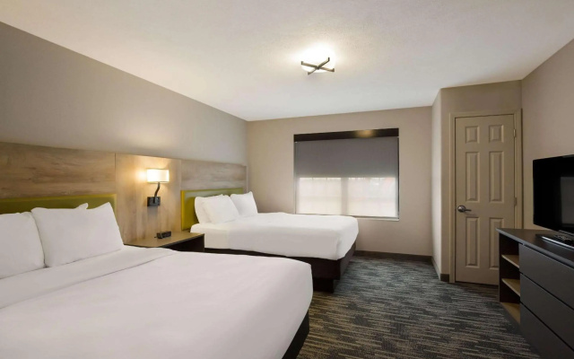 Country Inn & Suites by Radisson, Marion, IL