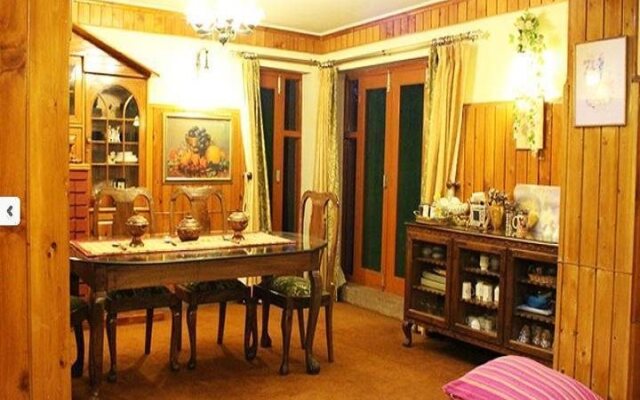 The Cottage Nigeen