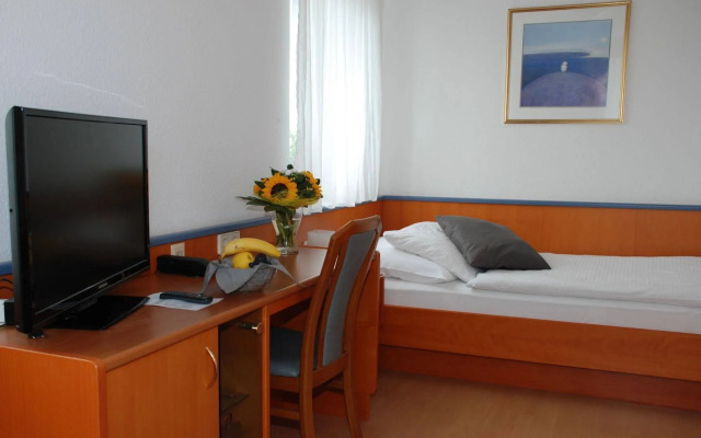 Sporthotel Podersdorf