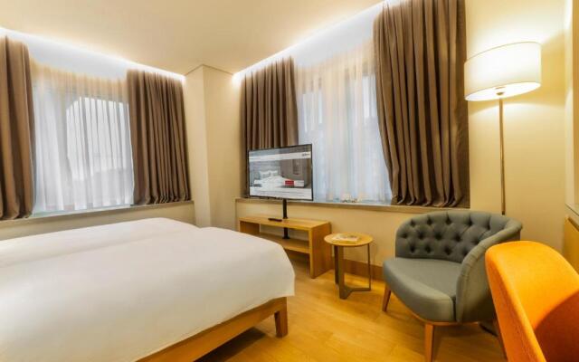 Radisson Hotel Istanbul Harbiye