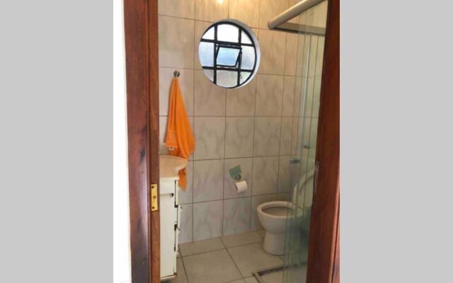 Casinha de Campo bem localizada