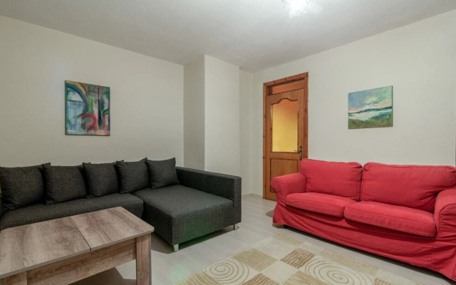 Cozy and Central Flat in the Heart of Levent