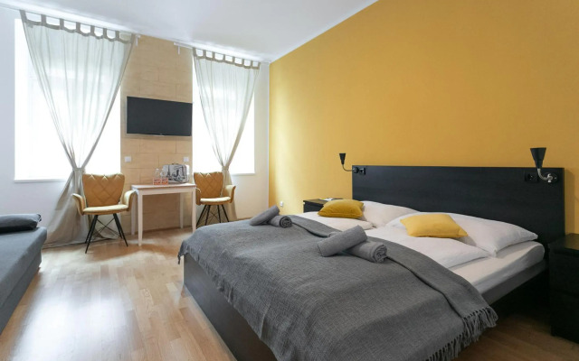 Apartment, modern und neu renoviert