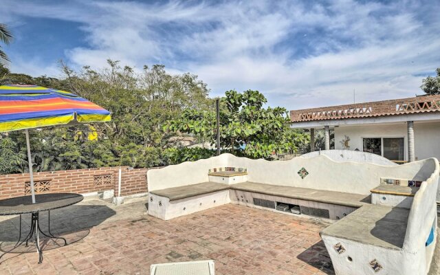 Sayulita Condo: Walk to Beach, Plaza & Dining!
