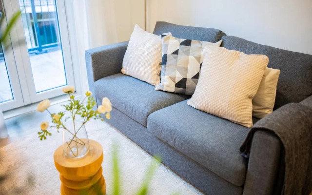 Alphabet 1 Bedroom Apartments 46m2 -ss177-