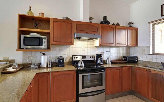 Stay in Tamarindo Condominiums