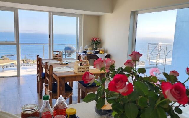 Boulders Blue Bed and Breakfast