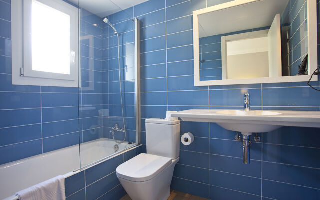 Apartamentos Seth Mestral y Llebeig