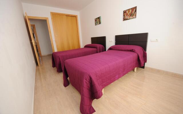 Apartamentos Playa Ferrera