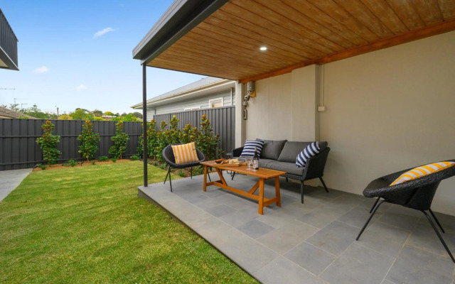 Comfort & Style - Luxurious Central Apartment