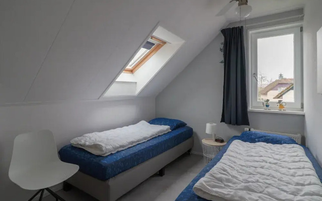 Modern Villa in Makkum With Garden